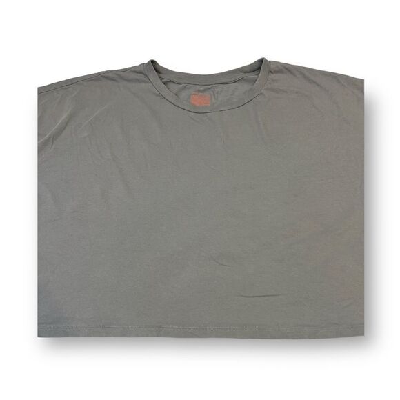 Colsie Cropped Gray Top Size Extra Large - Picture 2 of 4